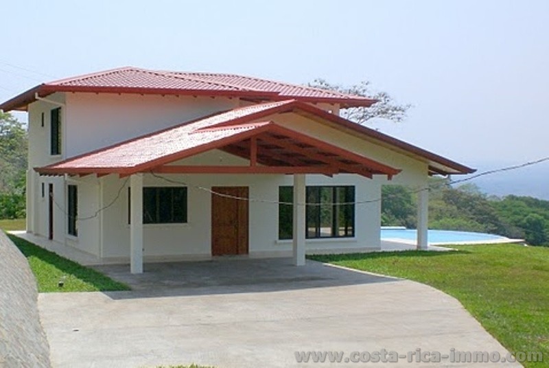 New house with beautiful view in Atenas