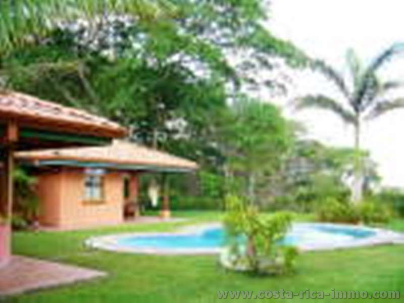 Zu vermieten, Ferienhaus mit Pool bei Atenas