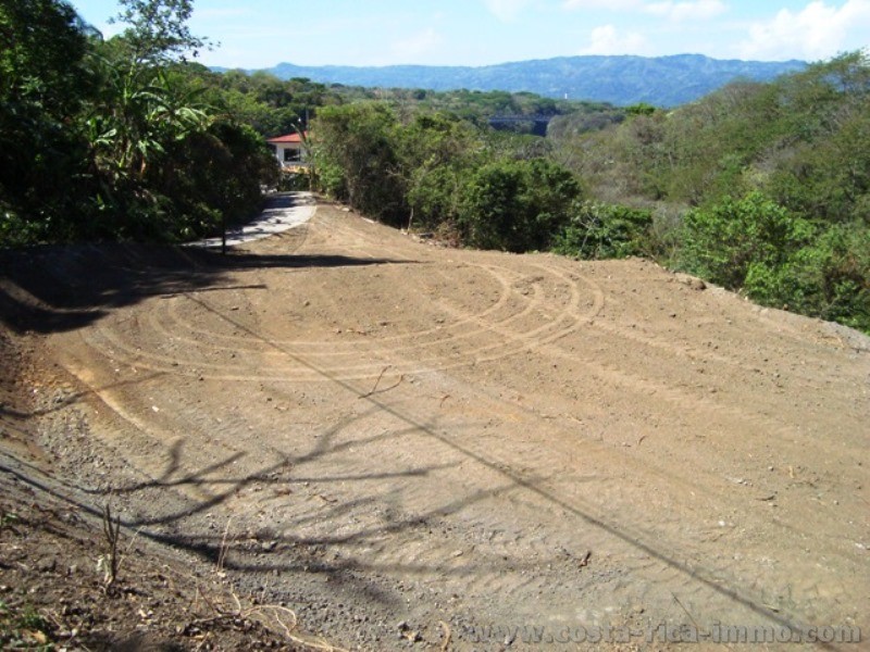 Baugrundst�ck mit 7,018 m2 und sch�ner Sicht bei Atenas