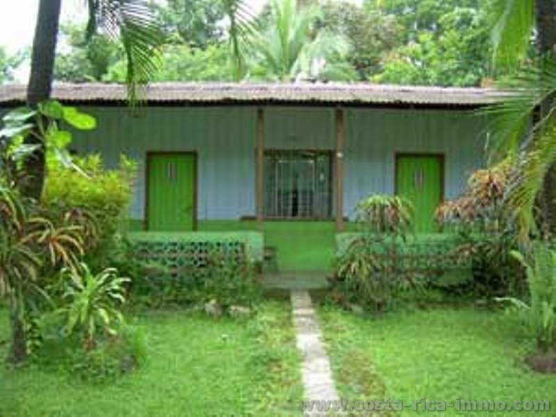 Jicaral 4 ha finca con una casa de madera simple, Nandayure - Pen�nsula de Nicoya