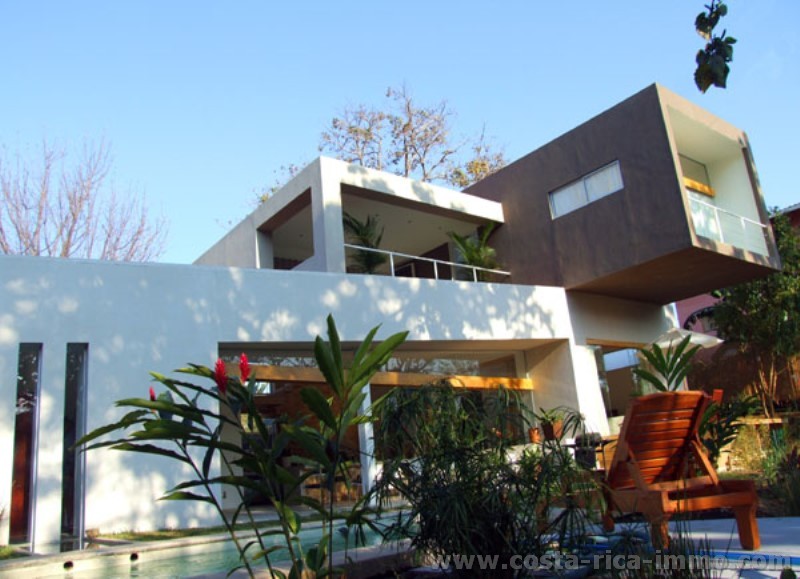 NUEVO PRECIO; Modrena Villa cerca de Montezuma