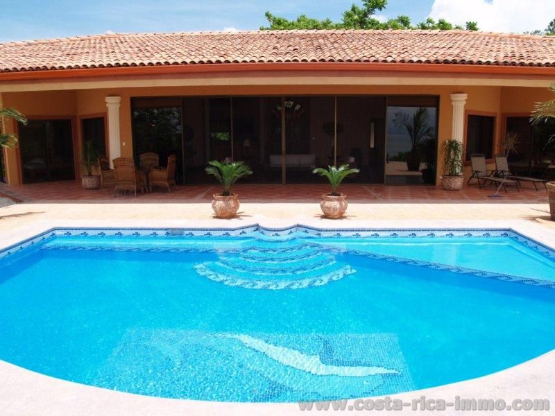 A splendid villa which offers great comfort - Luxury Villa for sale With breathtaking views to the Golfo de Nicoya