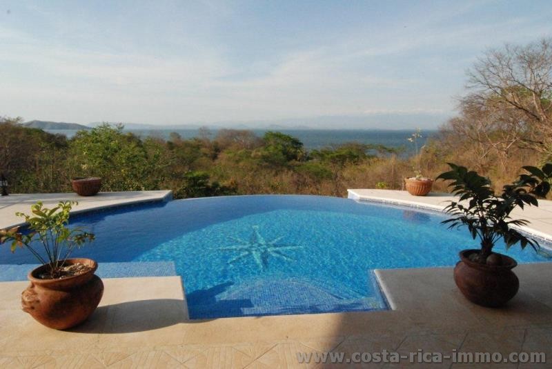 Ein göttlicher Platz zur Erholung - Luxus Villa zu verkaufen mit einem atemberaubenden Blick auf den Golf von Nicoya