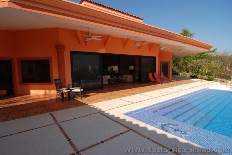 An awesome villa for your best vacation & living - Luxury Villa for sale With breathtaking views to the Golfo de Nicoya