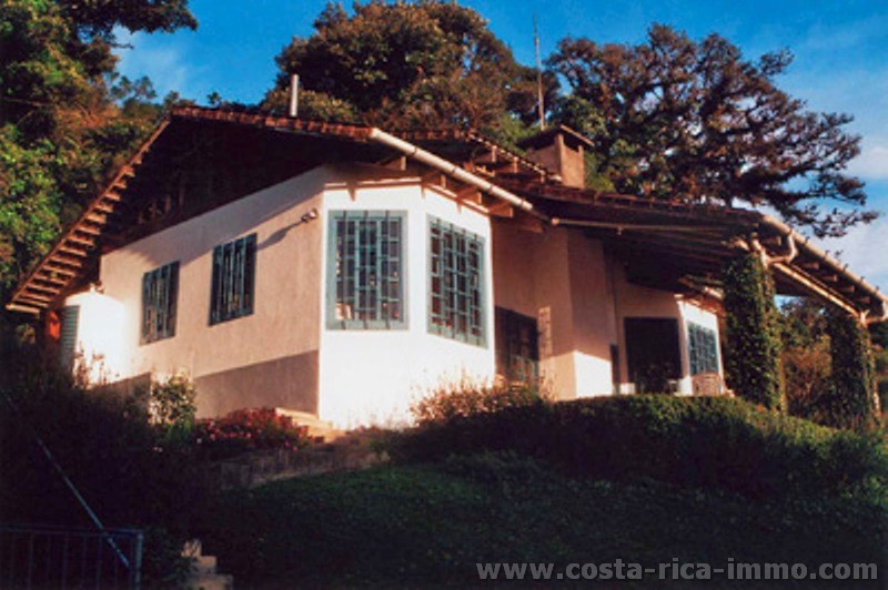 Urwaldlodge mit priv. Waldreservat * Ideal f�r Wissenschaft und Umweltschutz/�kotourismus