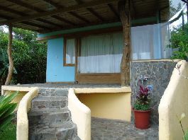 PRICE REDUCED, Jungle Cabin with sunset view, Lake Arenal 