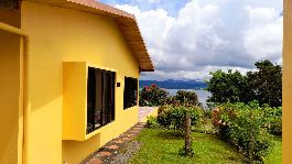 Arenal, Haus mit schönes Sicht auf den Arenal-See zu verkaufen