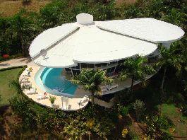 Costa Rica Bienes Raices, Villa de Vidrio para vender en Manuel Antonio 