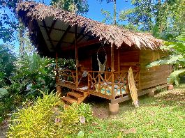 Puerto Viejo, Jungle Lodge mit 6 Cabinas, Yogaplattform, Cafe (98qm), 2 Schlafzimmer Apartment. 350m von Playa Cocles zu verkaufen - Karibik