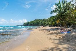 GrundstÃ¼ck an erstklassiger Lage, mit Titel und Strandzugang bei Playa Chuiquita