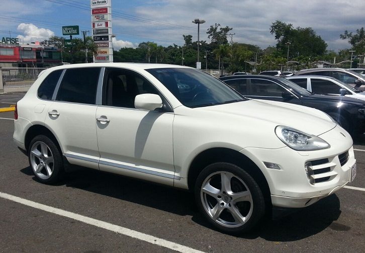 Porsche Cayenne 2008 redujo desde $ 49,000 a $ 35.000 !!!!