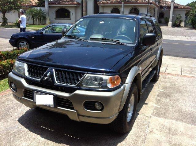 Mitsubishi Montero Sport GLS 2005 $15,900 