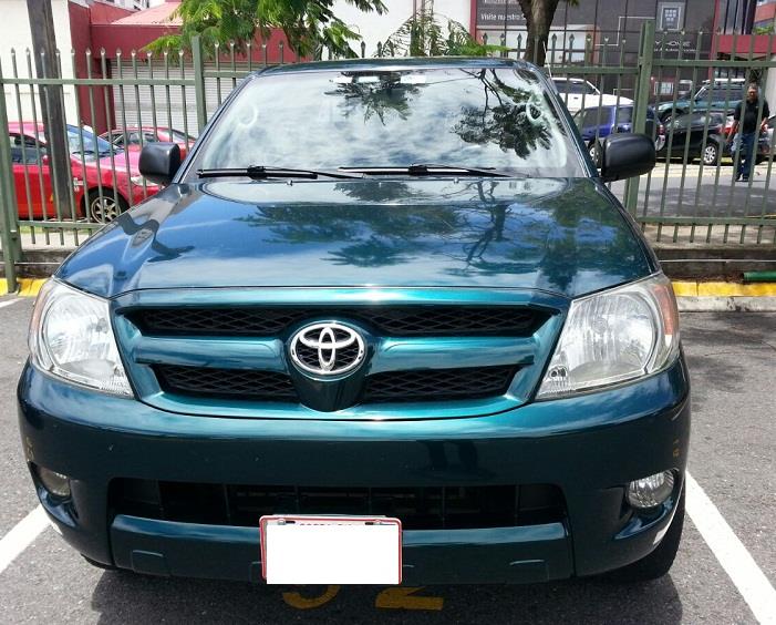 Toyota Hilux 2006 Turbo Diesel $24,500