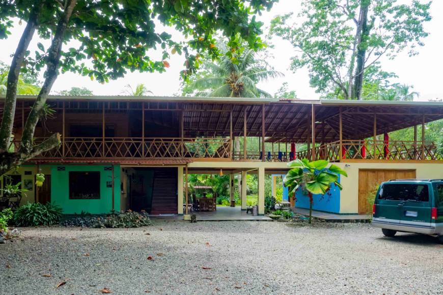 Hecha a la medida Residencia privada / con clases de yoga durante los