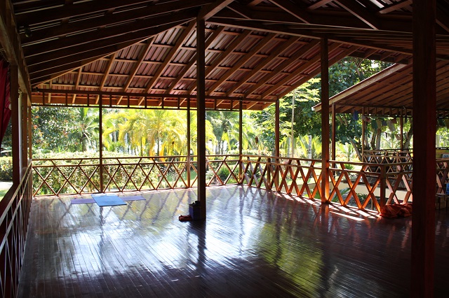 Hecha a la medida Residencia privada / con clases de yoga durante los