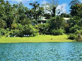 Heavenly Luxury Property Lake Arenal for sale 
