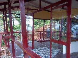 Zu verkaufen, Glass-Haus mit Panorama-Meerblick, in der Nähe von Puriscal (Calle ein Parrita)