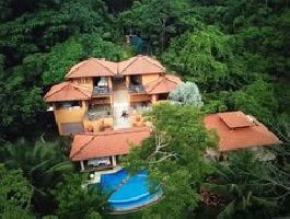 Se vende villa con casa de invitados en Santa Teresa-Playa Carmen