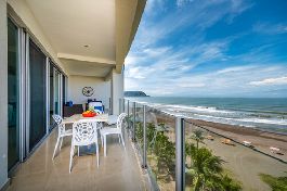 North Diamante Del Sol, with four Bedroom Condominium in Jaco