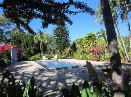 Haus mit Pool und 8000m2 Garten, bei Liberia zu verkaufen