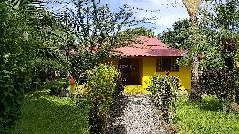 Beach house - close to the National Parque Cahuita